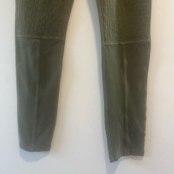 MATILDA JANE Once Upon A Time Curiouser and Curiouser Cotton Moto Leggings - Picture 5 of 11